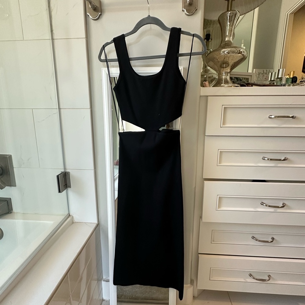 Chic Black Backless Dress